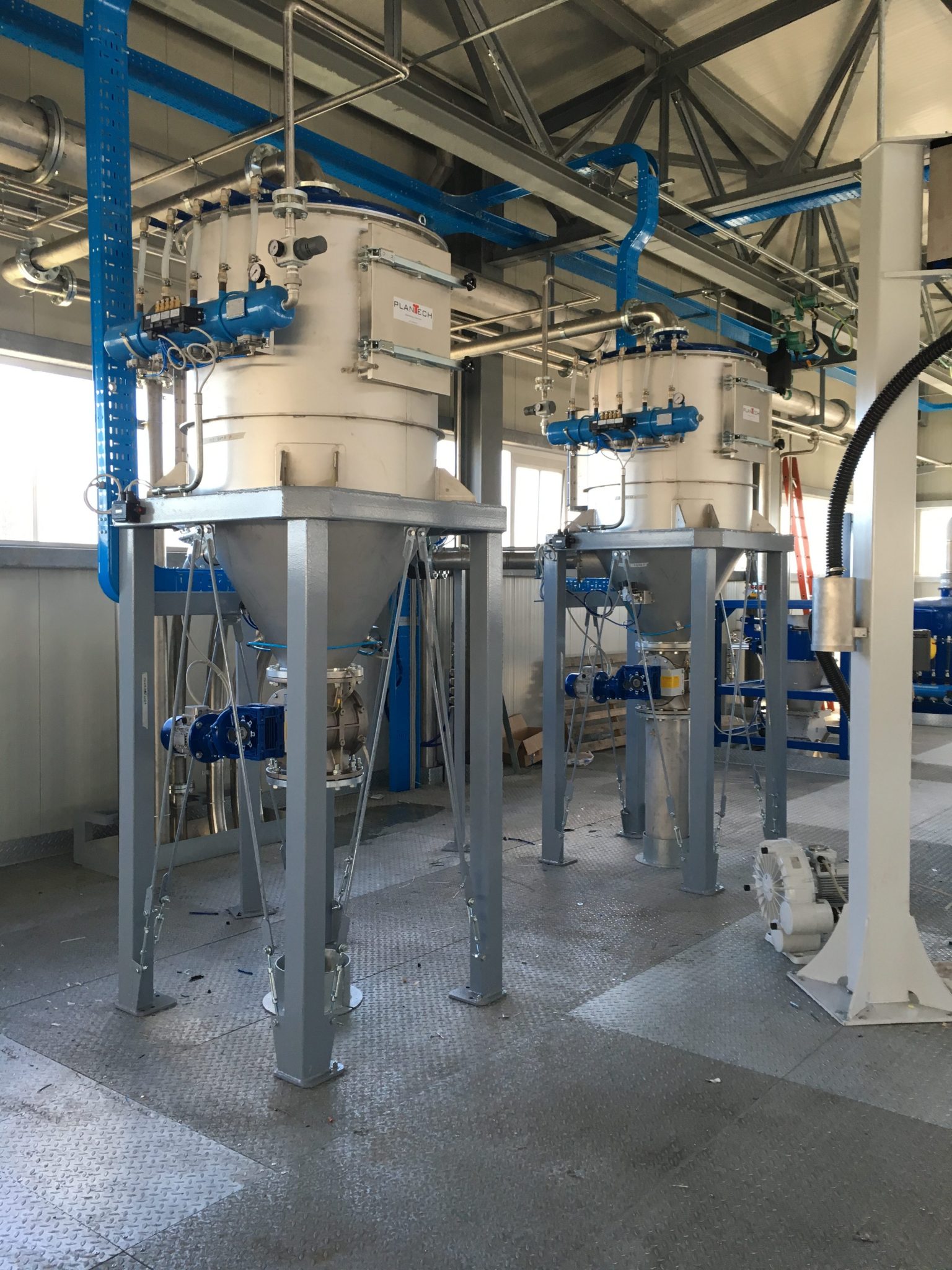 HL-Hopper Loader_01_Plantech-cst_Syncro-Group