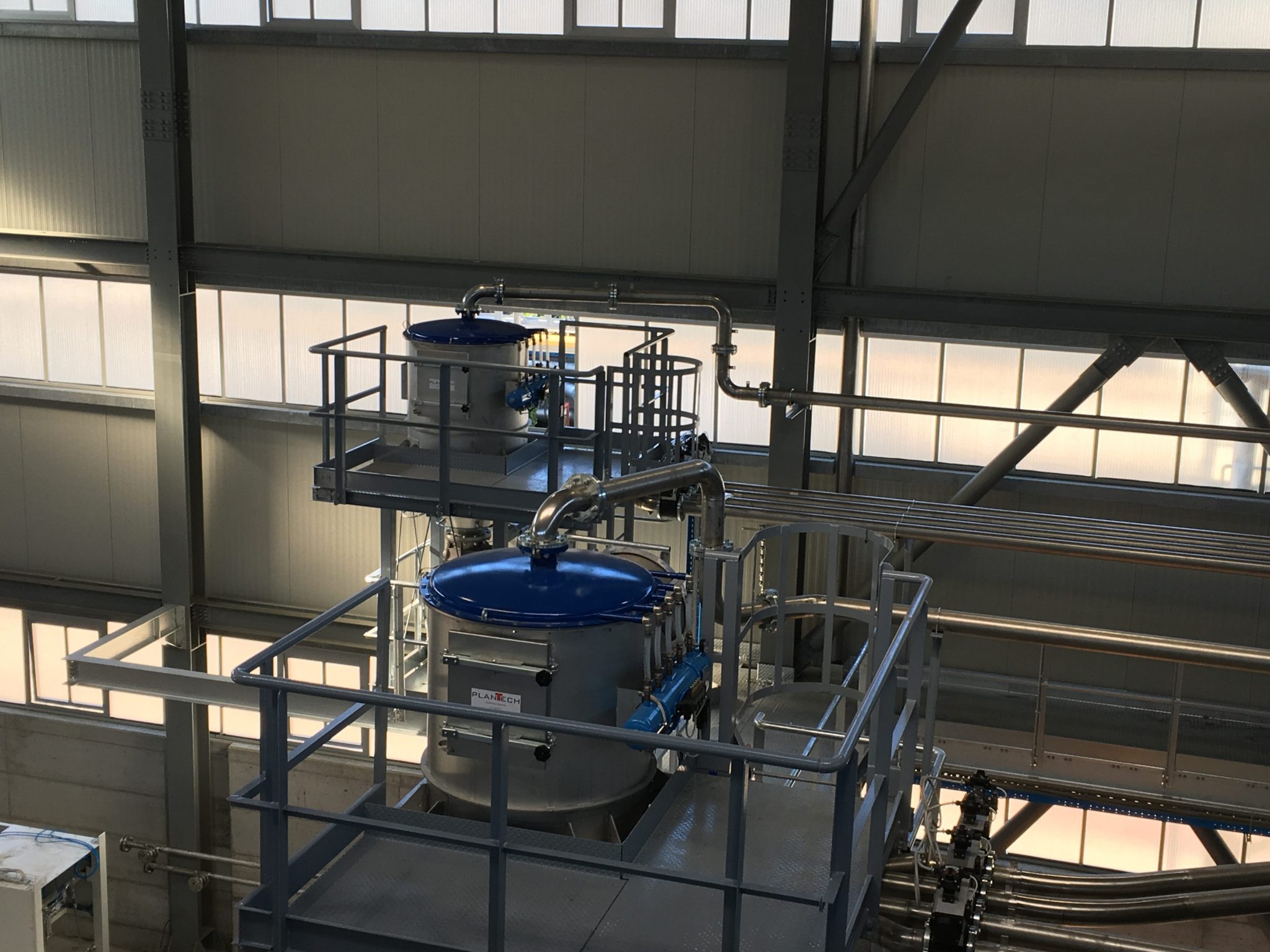 Hopper loader_Plantech-cst_Syncro-Group